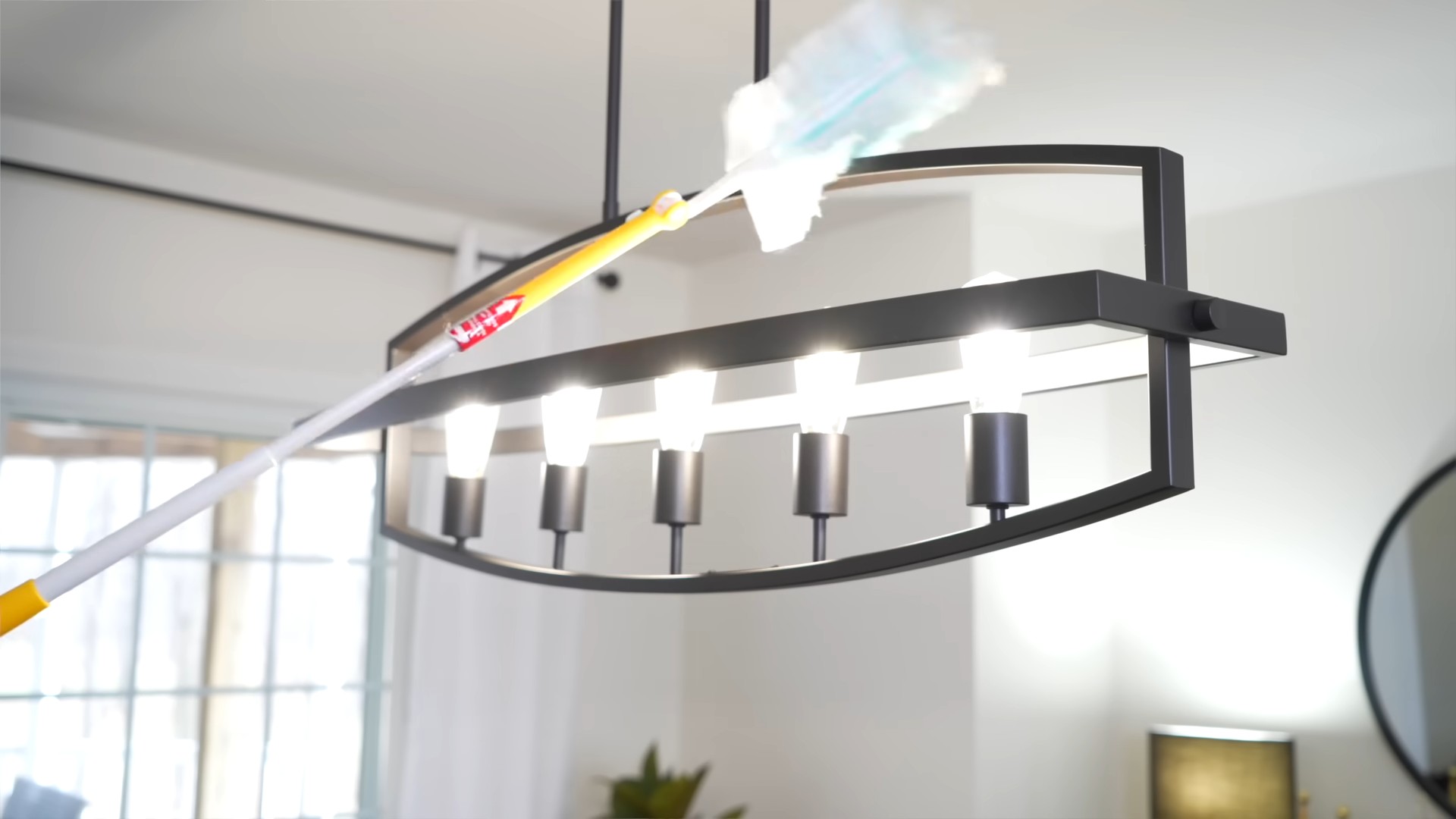 Dusting Hacks for Cleaner Home