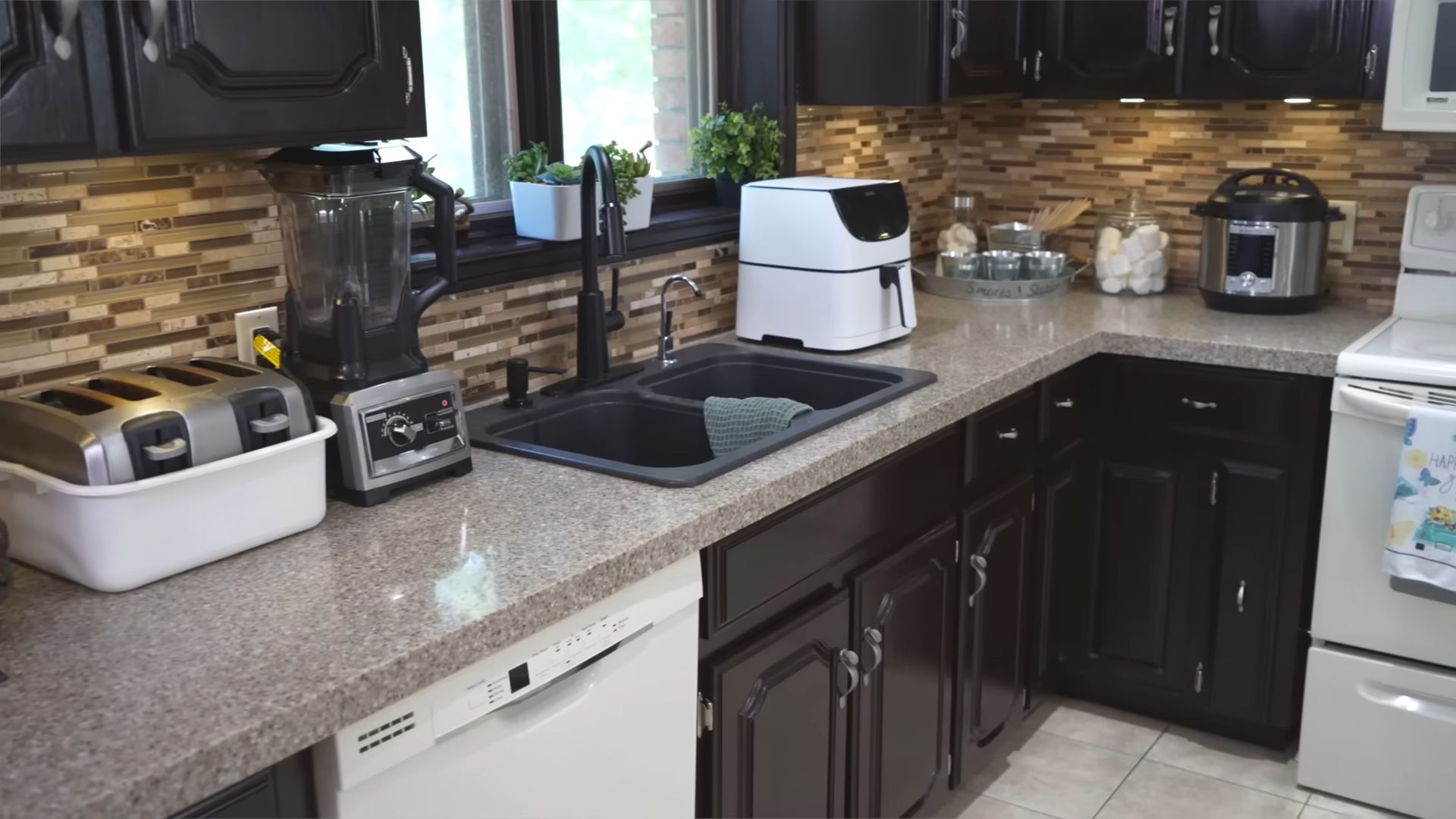 Daily habits for spotless home