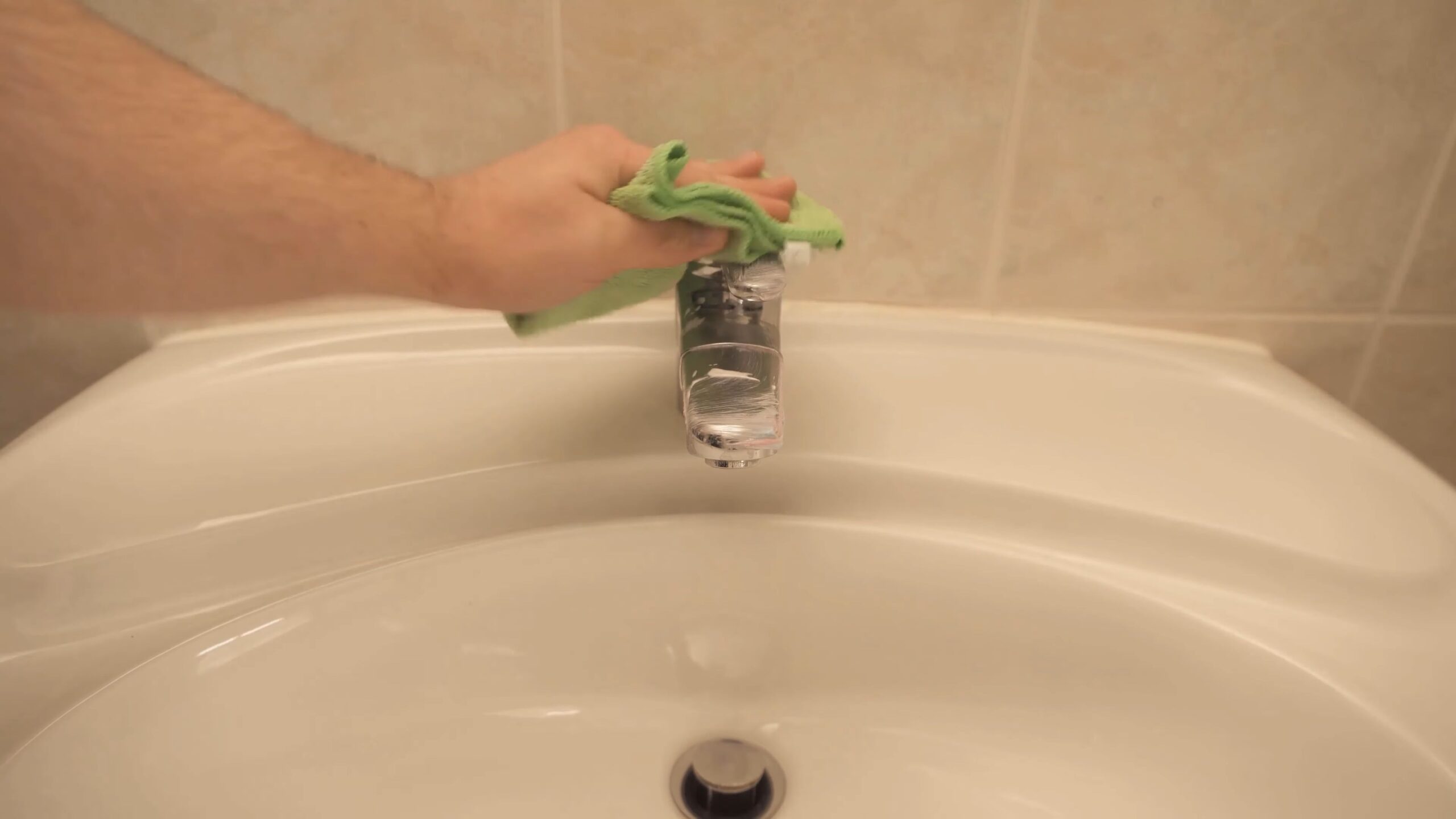 Clean Faucets with Toothpaste
