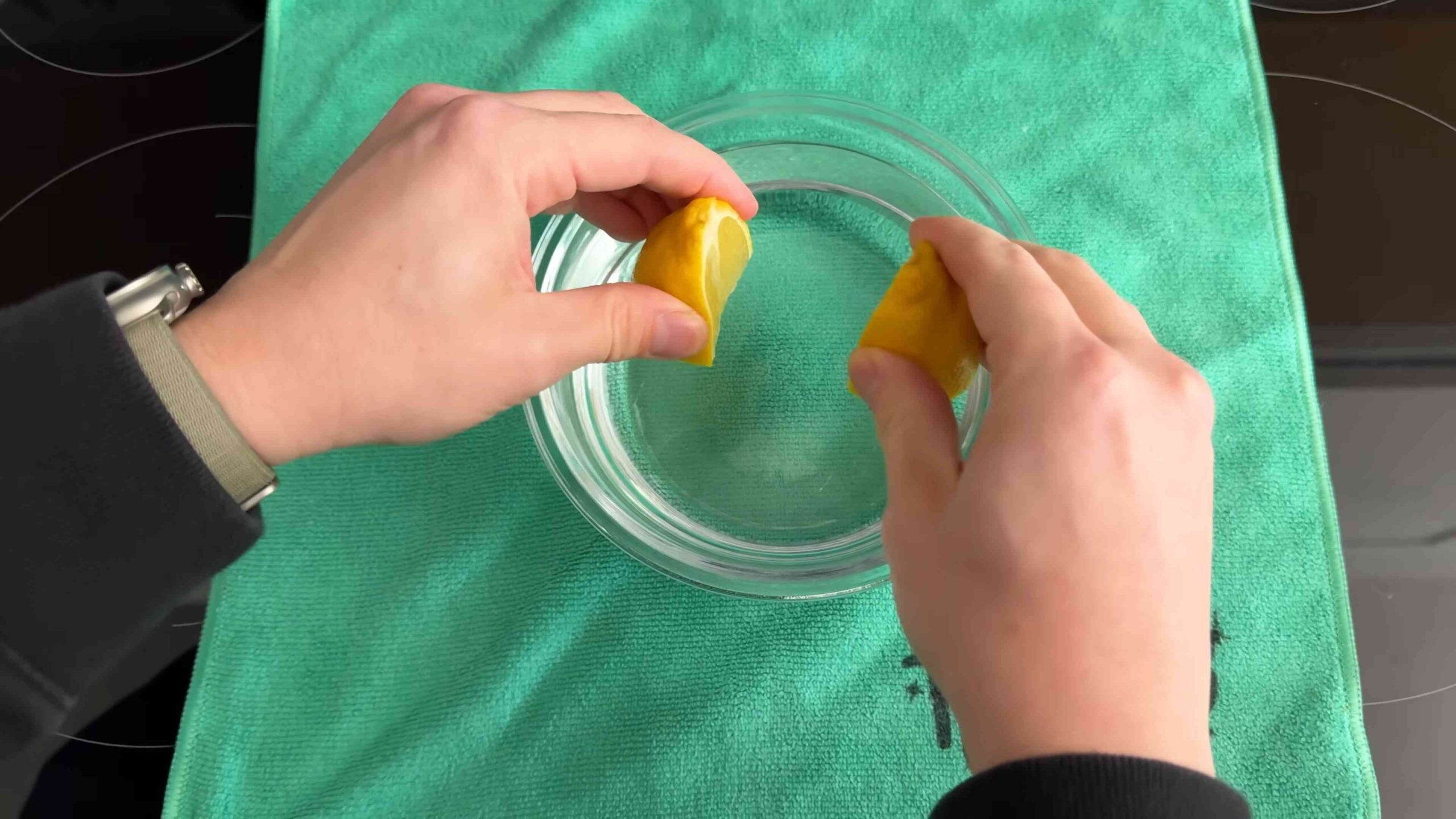 DIY Citrus Microwave Cleaner