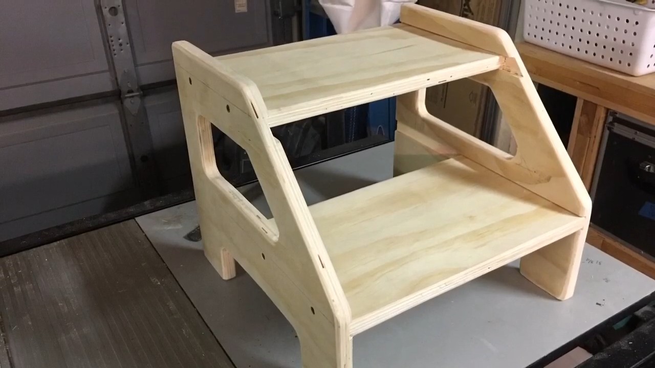 DIY wooden step stool